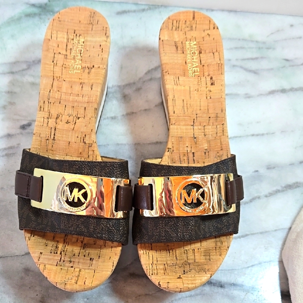 Michael Kors Slides- Size 8